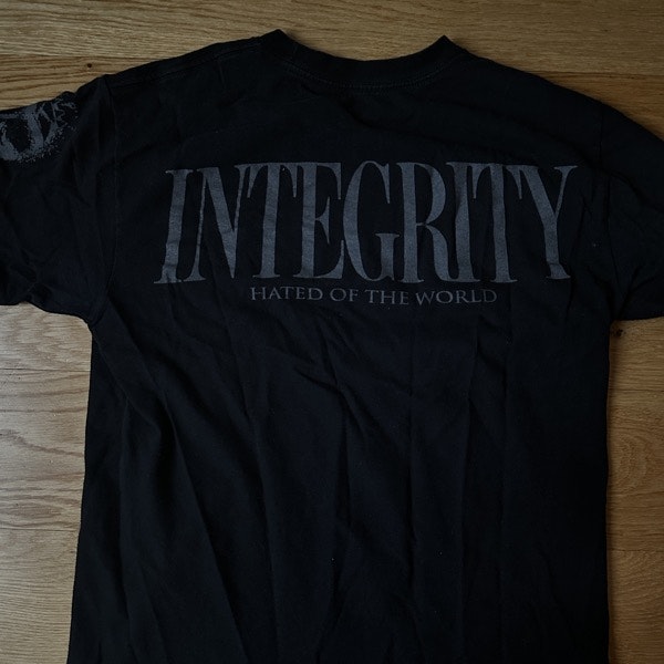 INTEGRITY Hated of the World (S) (USED) T-SHIRT