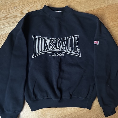 LONSDALE Logo (XS) (USED) SWEATSHIRT
