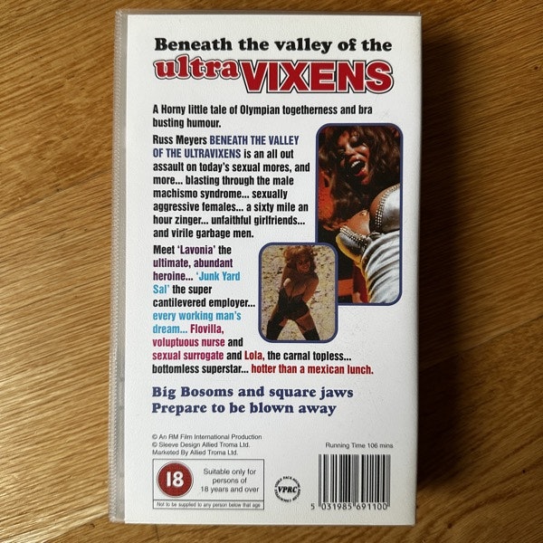 BENEATH THE VALLEY OF THE ULTRA VIXENS Russ Meyer (EX) VHS