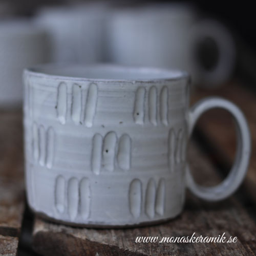 Lisa - Kaffe-/temugg "Three in a row"- Handgjord keramik i stengods