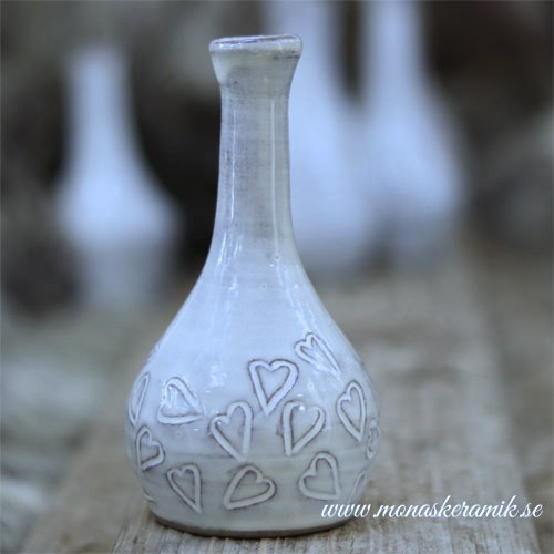 Lisa - Vas "Hjärtan" - Handgjord keramik i stengods
