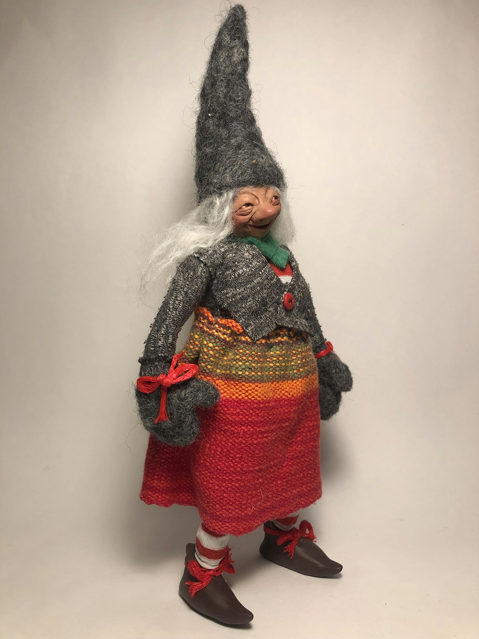 ’Aina’ tomte art doll