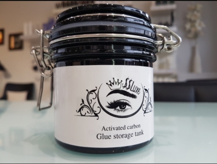 Eyelash glue storage tank container