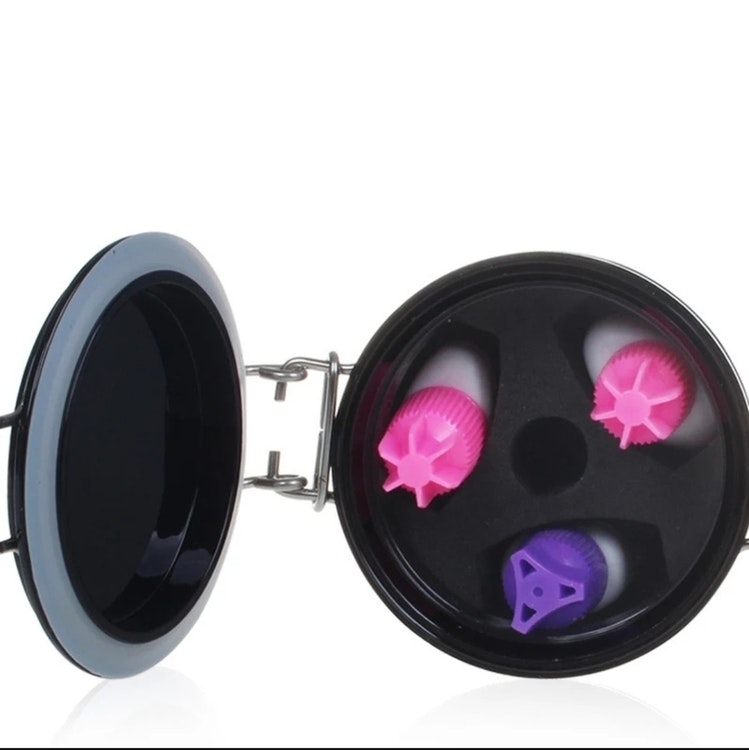 Eyelash glue storage tank container