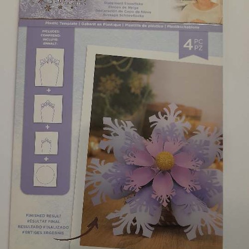 Crafter's Companion Plastic Template - Statement Snowflake