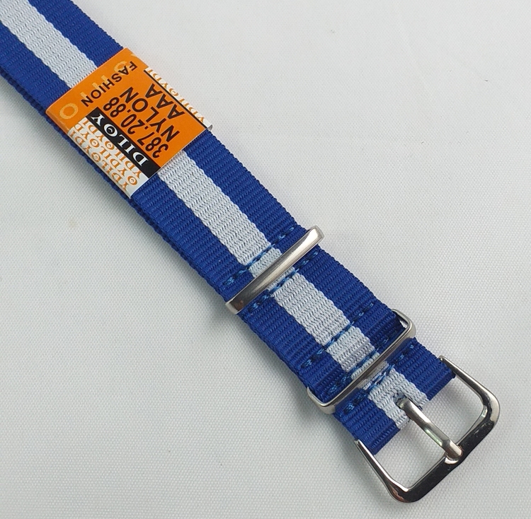NATO-armband från Spanska Diloy i blått och vit - Bredd 20 mm