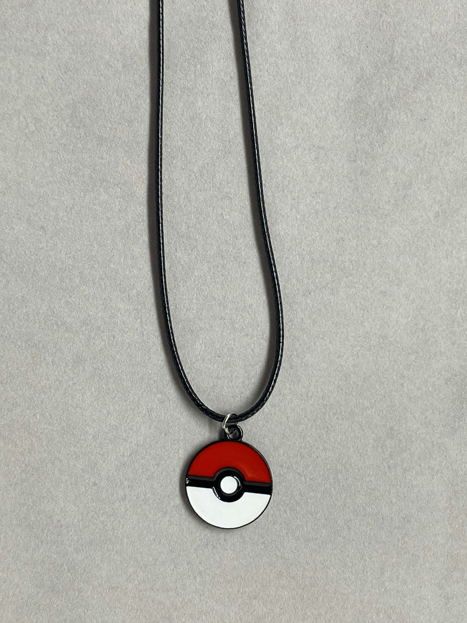 Pokeball charmsmykke