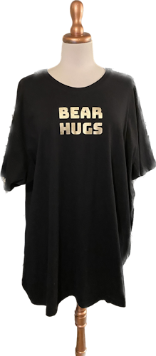 Bear hugs T-shirt