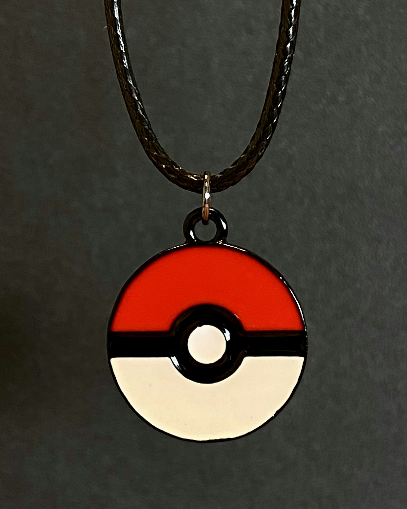 Pokeball charmsmykke