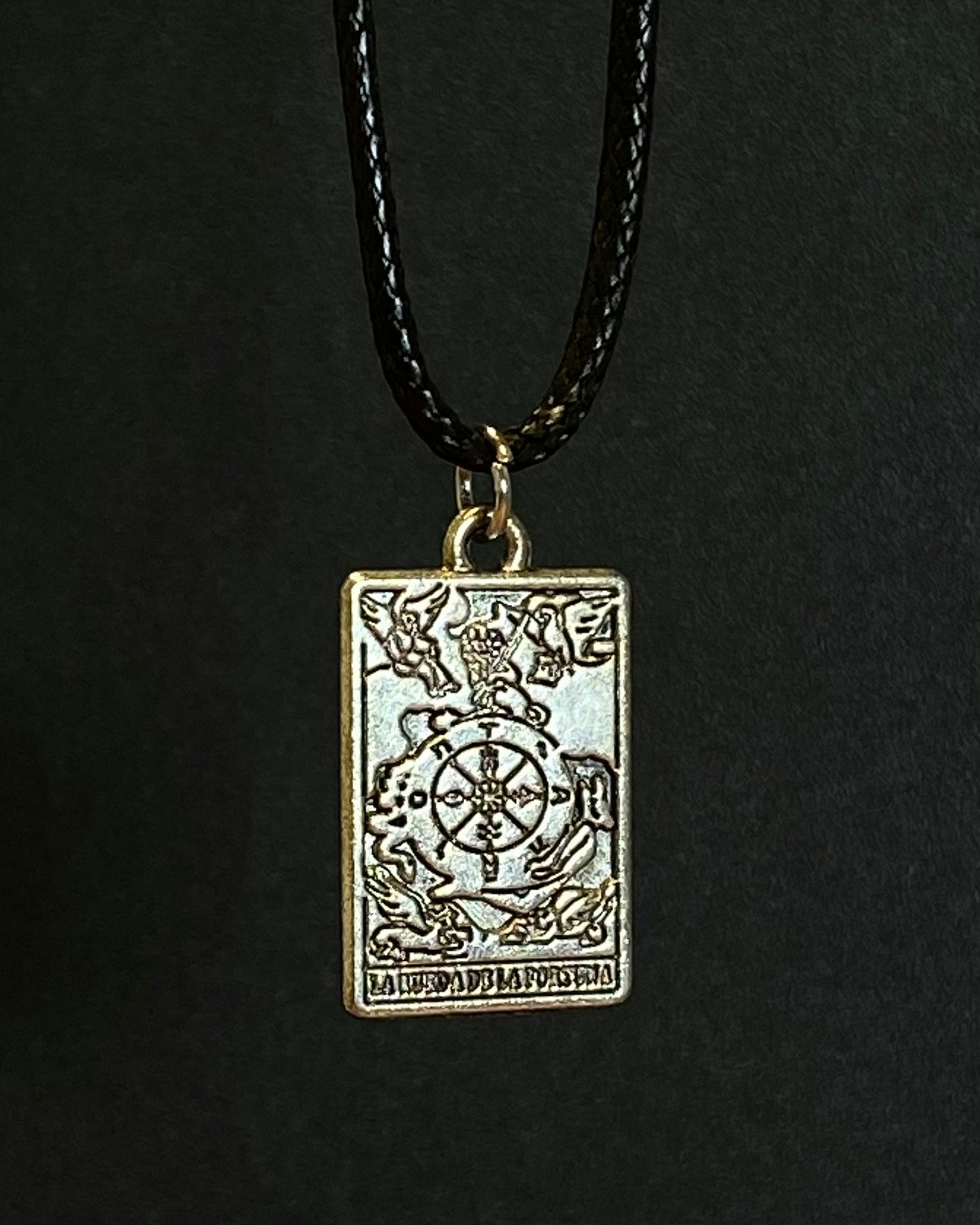 Tarot Lykkehjulet charmsmykke