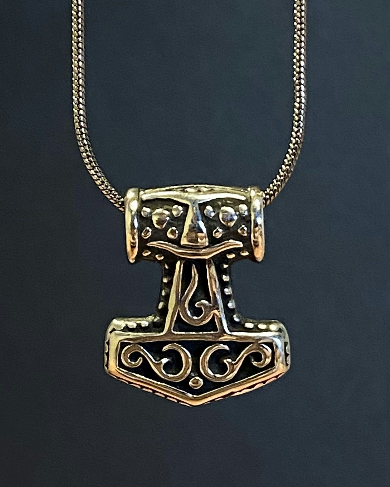 Mjølnir Viking pendant, small