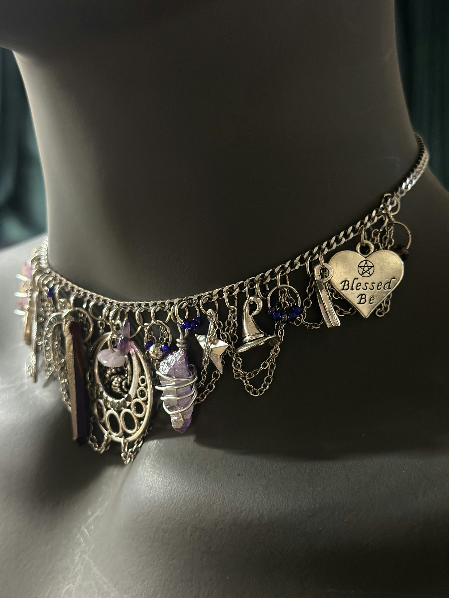 Witchy choker
