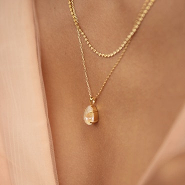 Mini Drop Necklace Ivory Cream Delite/Gold