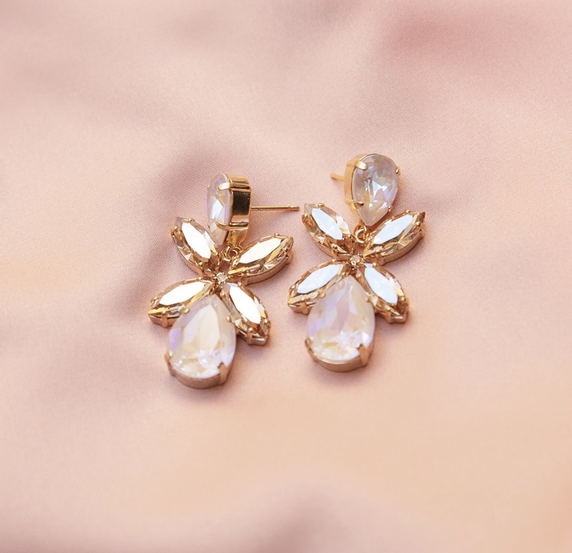 Dione Earrings Ivory Delite/Gold