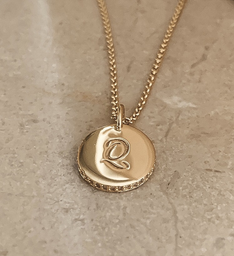 Quaintrelle Signature Necklace Gold