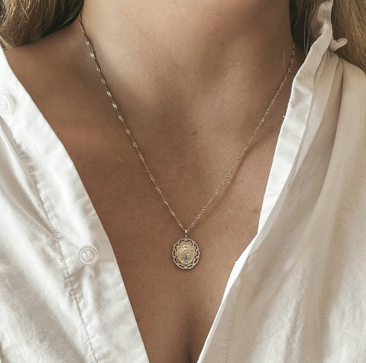 Mother Mary Necklace Gold