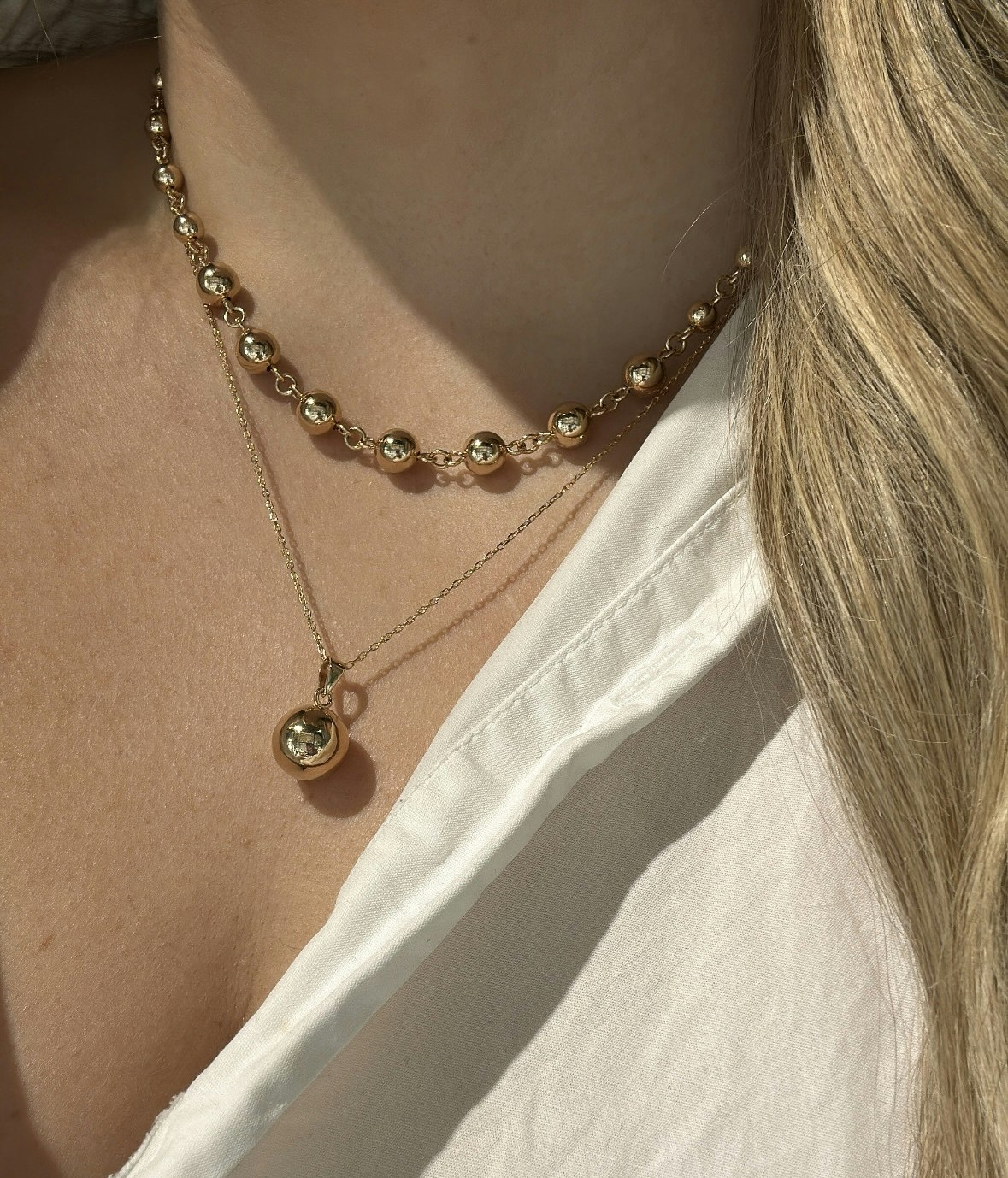 Grand Golden Globe Necklace