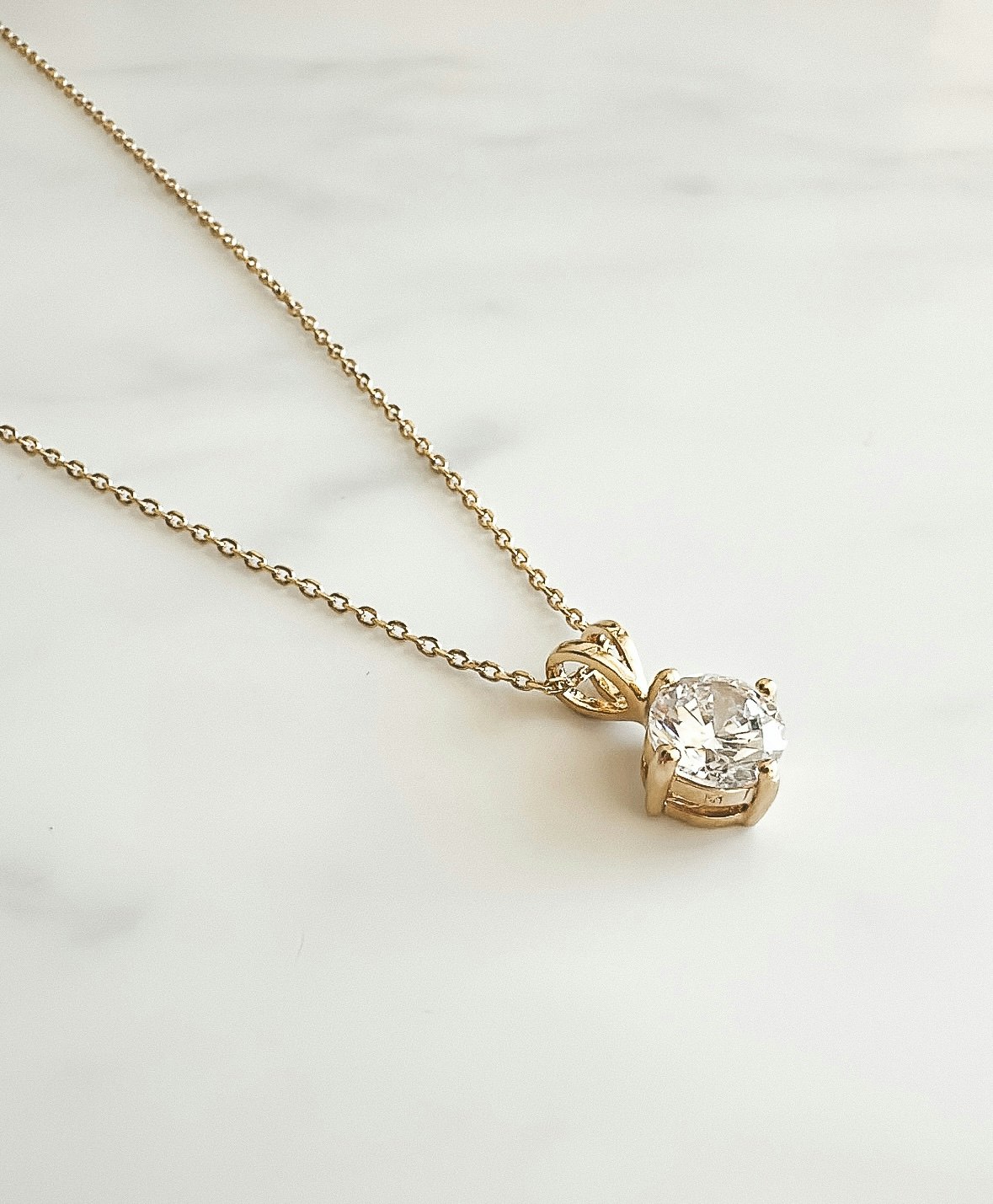 Lucie Necklace Gold