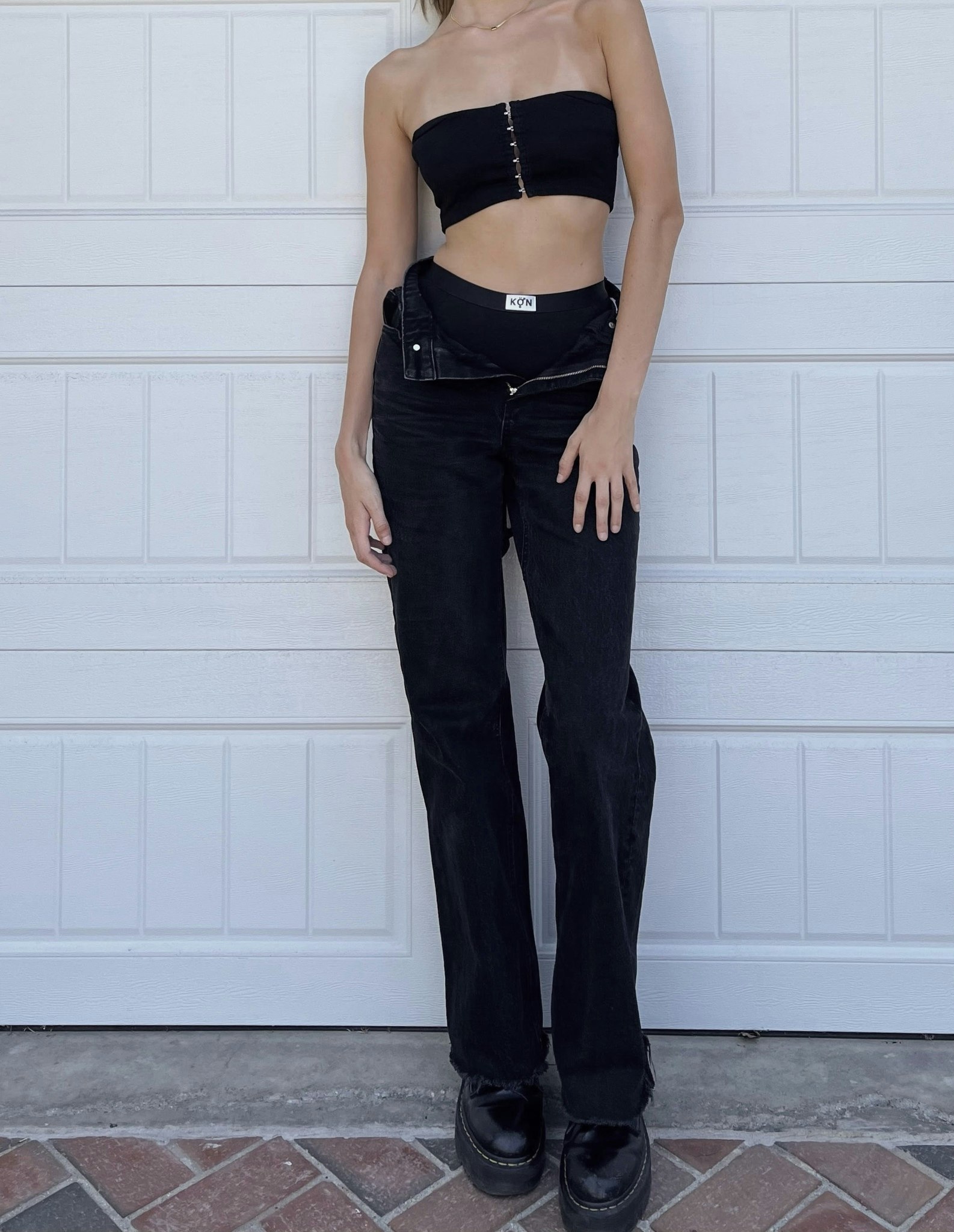 BRIEF BLACK