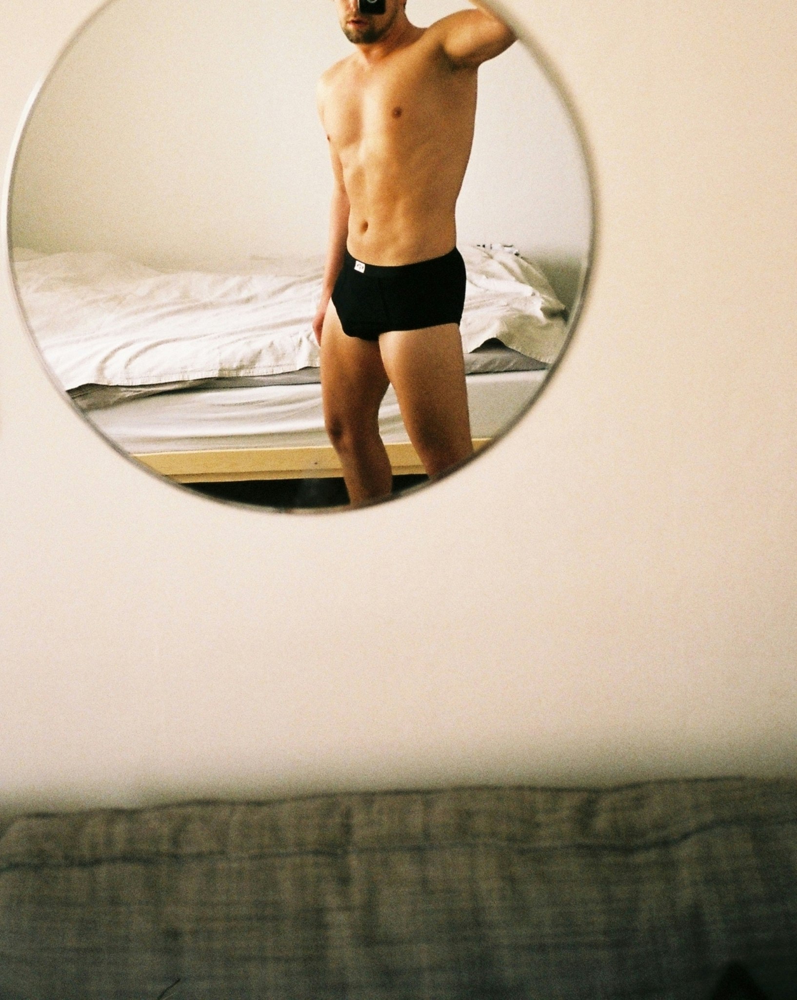 BRIEF BLACK
