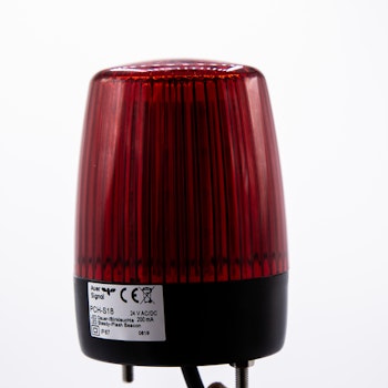 Lampa LED röd inkl 6m kabel