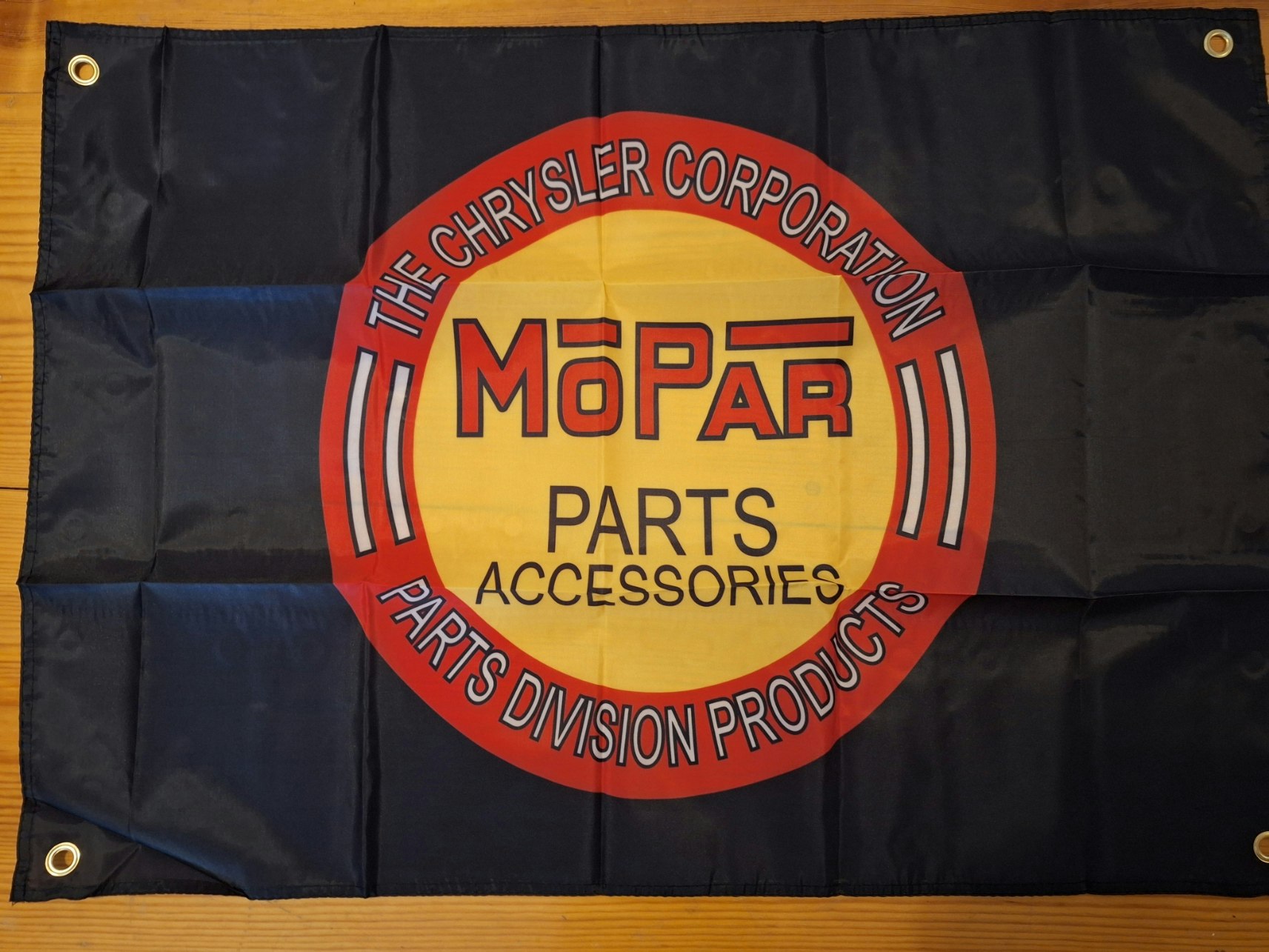Flagga/Väggbonad Mopar