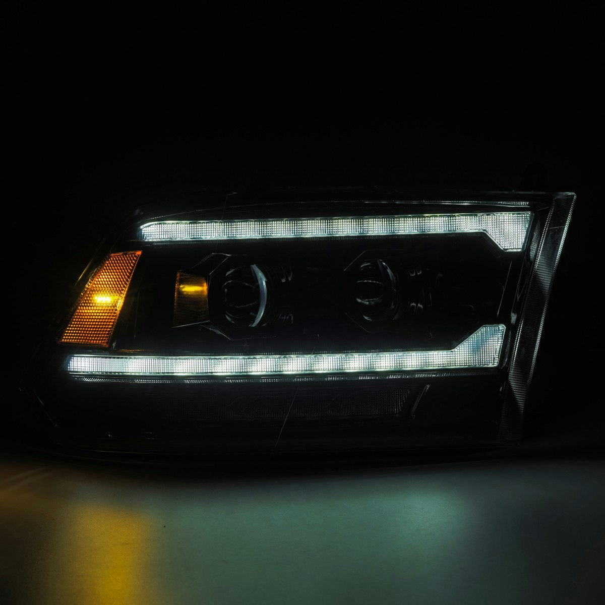 ALPAREX LED 09-18 Ram Truck LUXX-Series