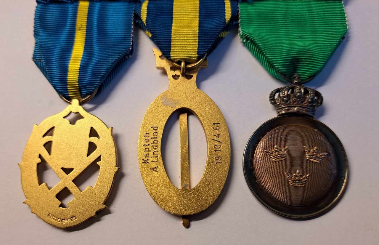 Släpa med 3 medalj, Vasa, Fädernesland mm