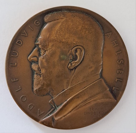 Ahlsell, Adolf Ludvig