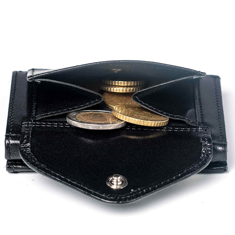 Exentri Multiwallet Black, exklusiv och smart plånbok med myntfack och plats för kort, sedlar och kvitton.