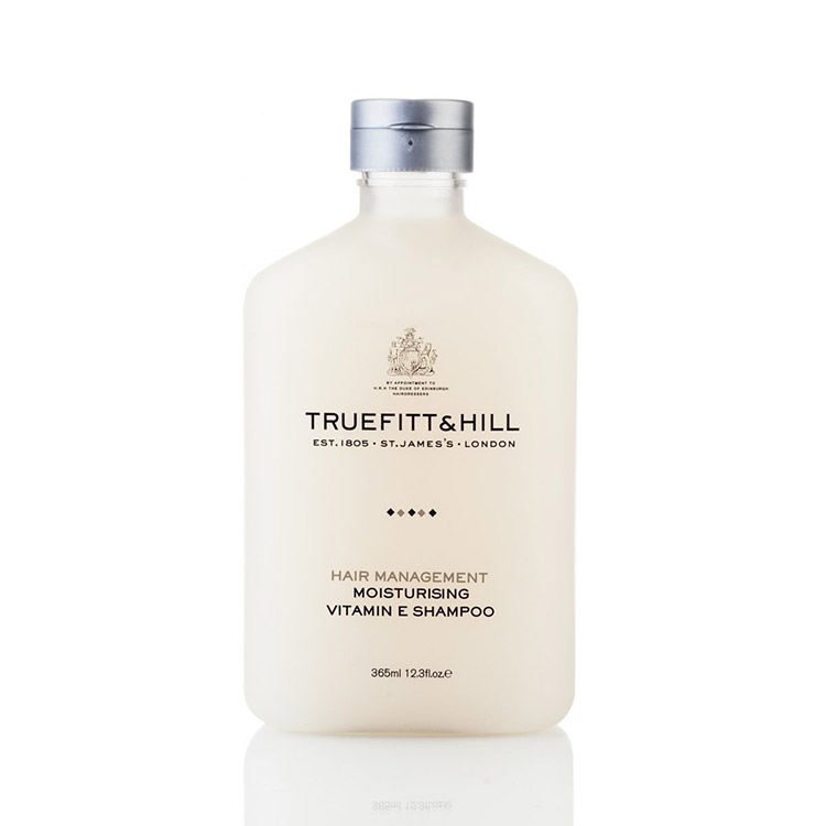 Truefitt & Hill Shampoo Vitamin E, Schampo som tillför E-vitamin till ditt hår och gör det starkare och friskare.