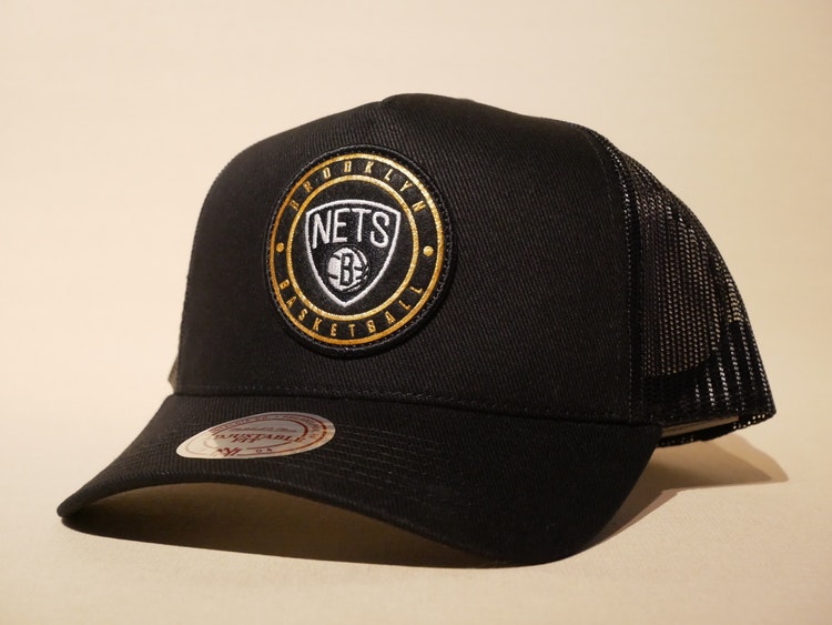 Brooklyn Nets Keps - Mitchell & Ness - Padelmix- Spanska handgjorda  padelrack