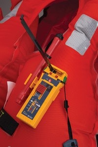 Ocean Signal 742S-02087 – M100, professioneller MOB-Sender mit AIS und 121,5 MHz Peilsignal, 12+ Stunden Betriebszeit