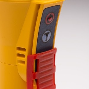  Ocean Signal 750S-01710 - rescueME EDF1, LED emergency flare, 6 hour operation, range 7 NM/13km, floats, 7 year battery storage