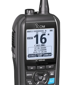 Icom 80394 - IC-M94DE kannettava meriradio, jossa AIS, GPS ja DSC
