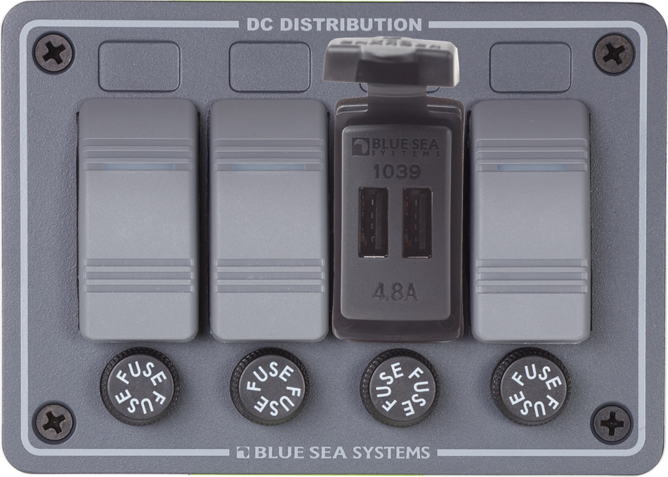 Blue Sea Systems – 12/24 VDC Dual USB 4,8 A SwMnt (Bulk)