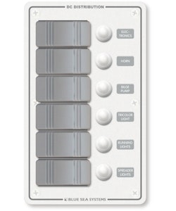 Blue Sea Systems – Wasserdichtes 12-V-DC-Leistungsschalterfeld – Weiß, 6 Positionen