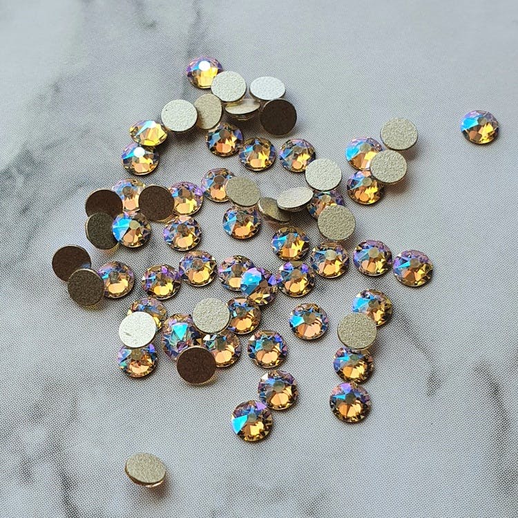 Swarovski Silk Shimmer rund kristall för naglar