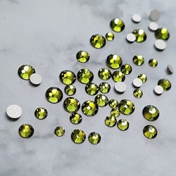 Preciosa Flatback Olivine