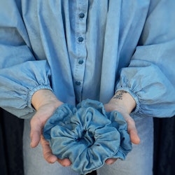 Peace Silk Scrunchie - Indigo blue