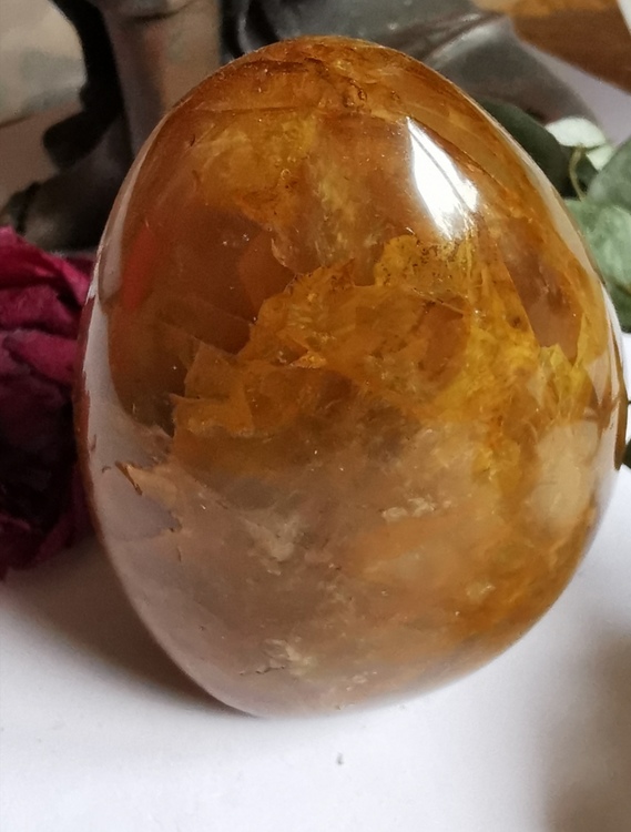 Gul Bergskristall /Golden healer fri form.