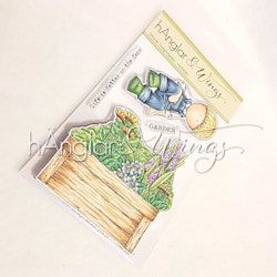 Clear Stamps - Sittande Trädgårdspojke / Sitting Gardener Boy