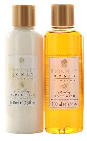 Bronnley Honey & Blossom Gift Set 2 x 100ml + 25g Soap