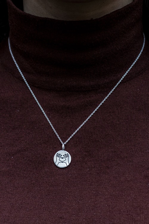 Pendant "We exist"