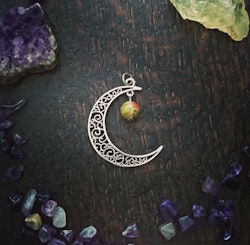 Moon Magic hänge med Unakit och antikt silverfärgad måne