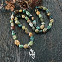 Halsband/wrap armband av Ocean Jaspis med ett löv och antikt silverfärgade detaljer