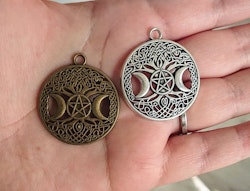 Antikt brons och silverfärgad berlock med Tri Moon, Pentagram och Träd