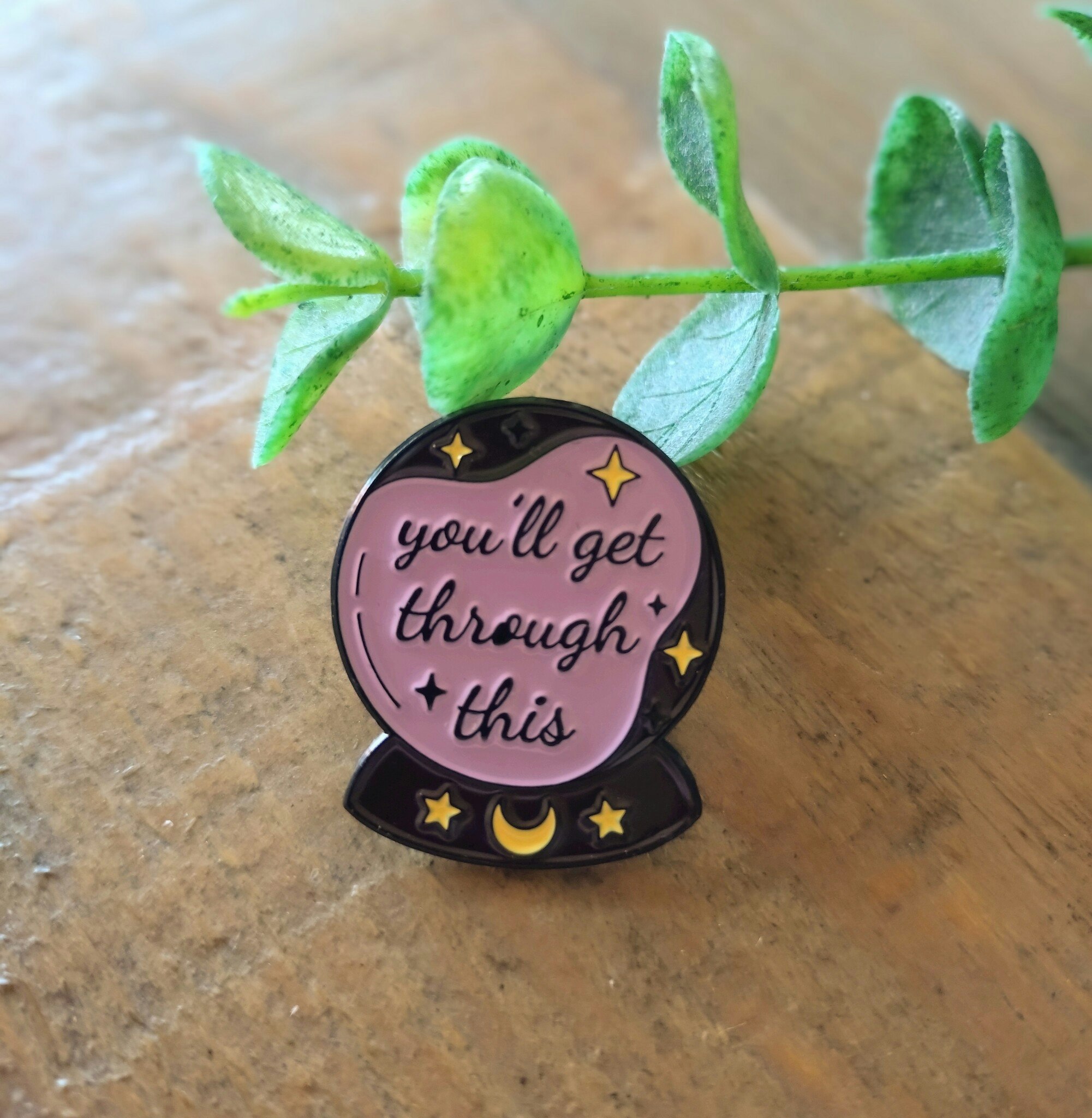 Pin "You'll get through this" i en spåkula 3 cm