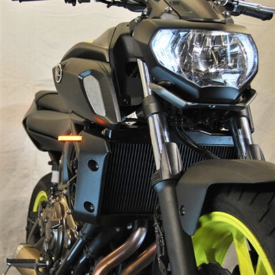 New Rage Cycles, LED-blinkers fram, Yamaha MT07