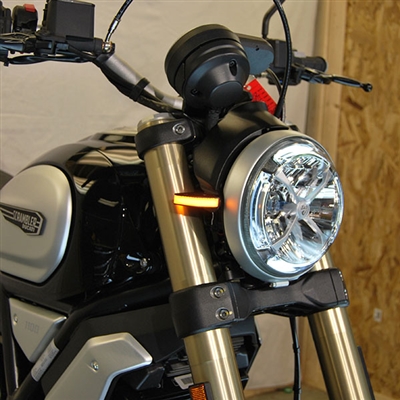 New Rage Cycles, LED-blinkers fram, Ducati Scrambler 1100